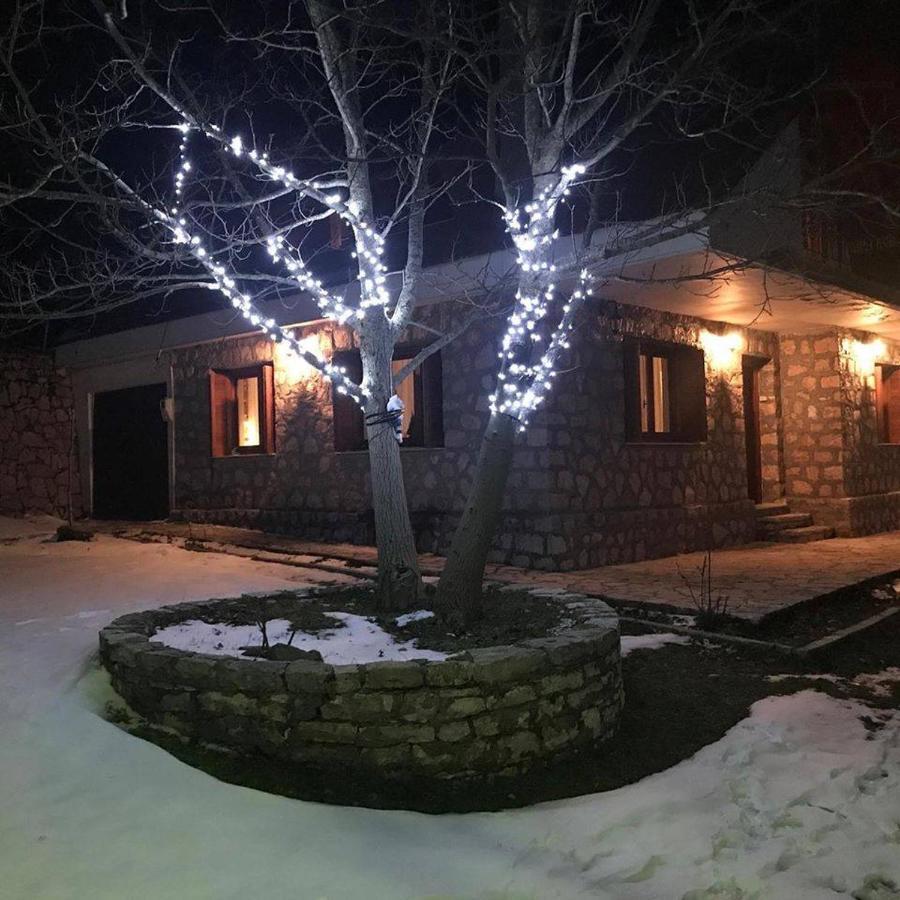 Mikro Katafygio Stavli Exterior photo